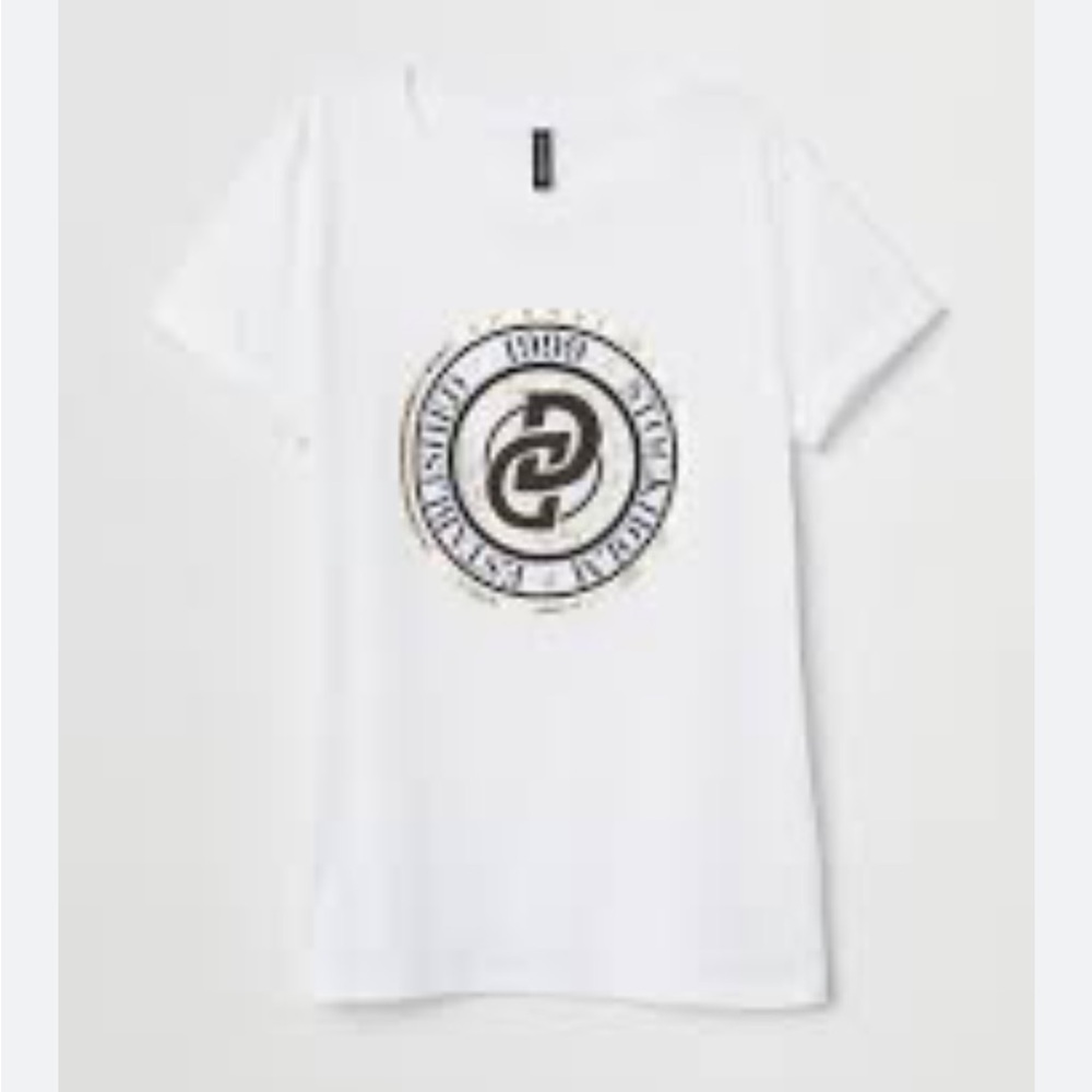 H&M White Graphic T-Shirt with Black and Gold Logo. Size Xs . New . No tags